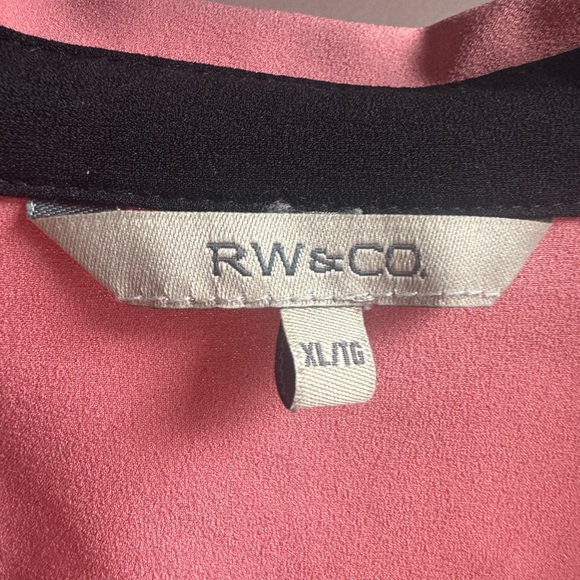Pink Blouse - Picture 2 of 6